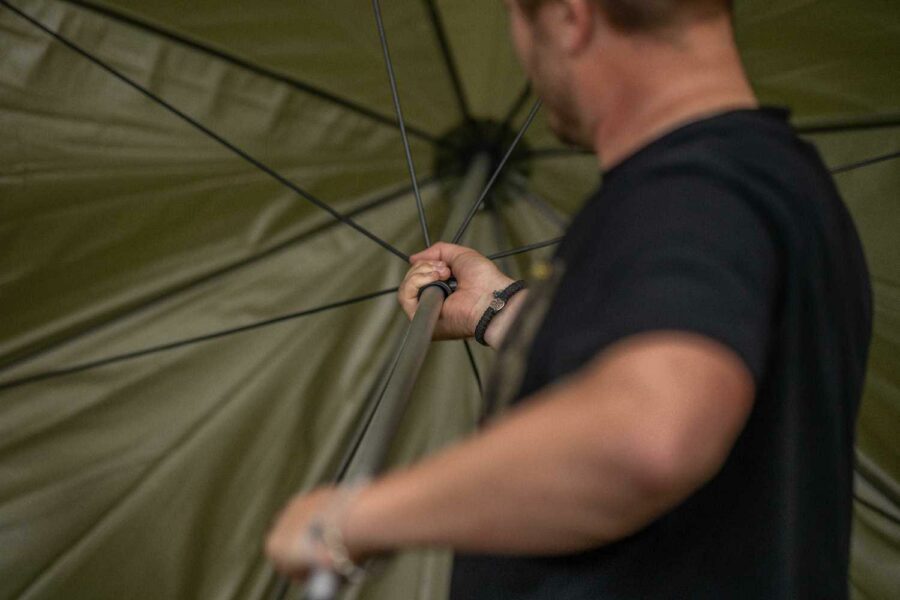 Avid Carp Revolve 3m Brolly - Image 5