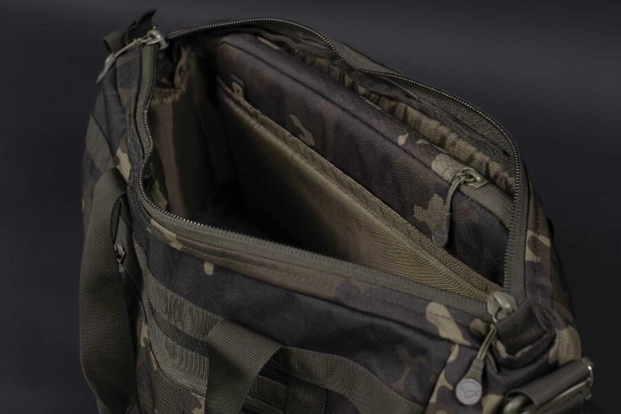 Korda Compac Messenger Bag Dark Kamo - Image 3