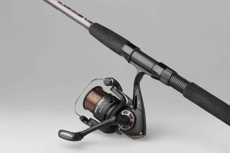 DAM Full Tech Multi-Picker Combo 8ft 10-50g 2sec + 3000 Reel - Image 2