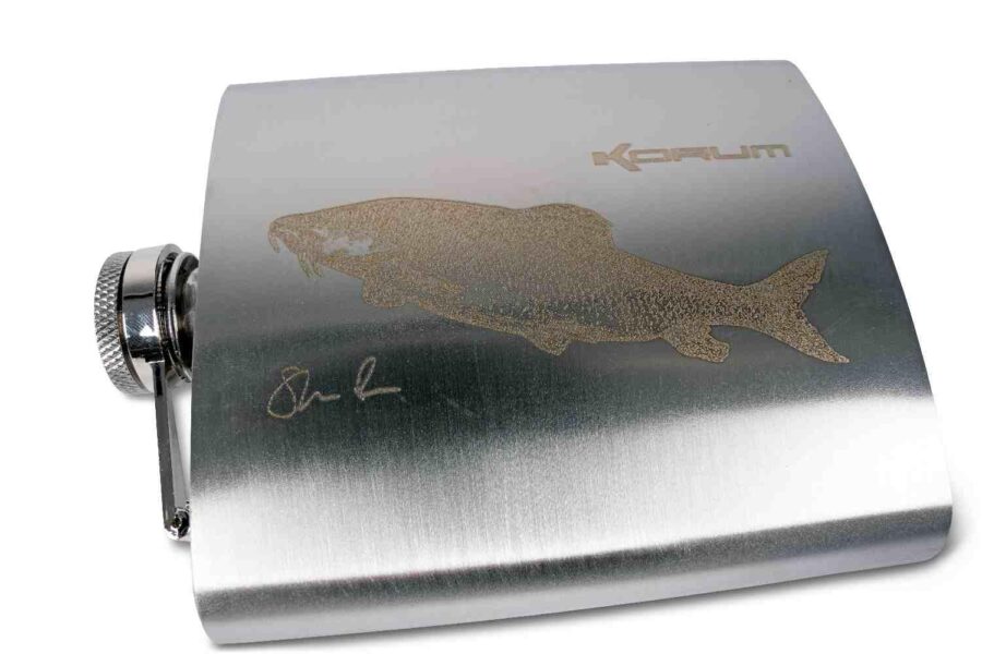 Korum Classic Hip Flask Barbel 7oz - Image 3